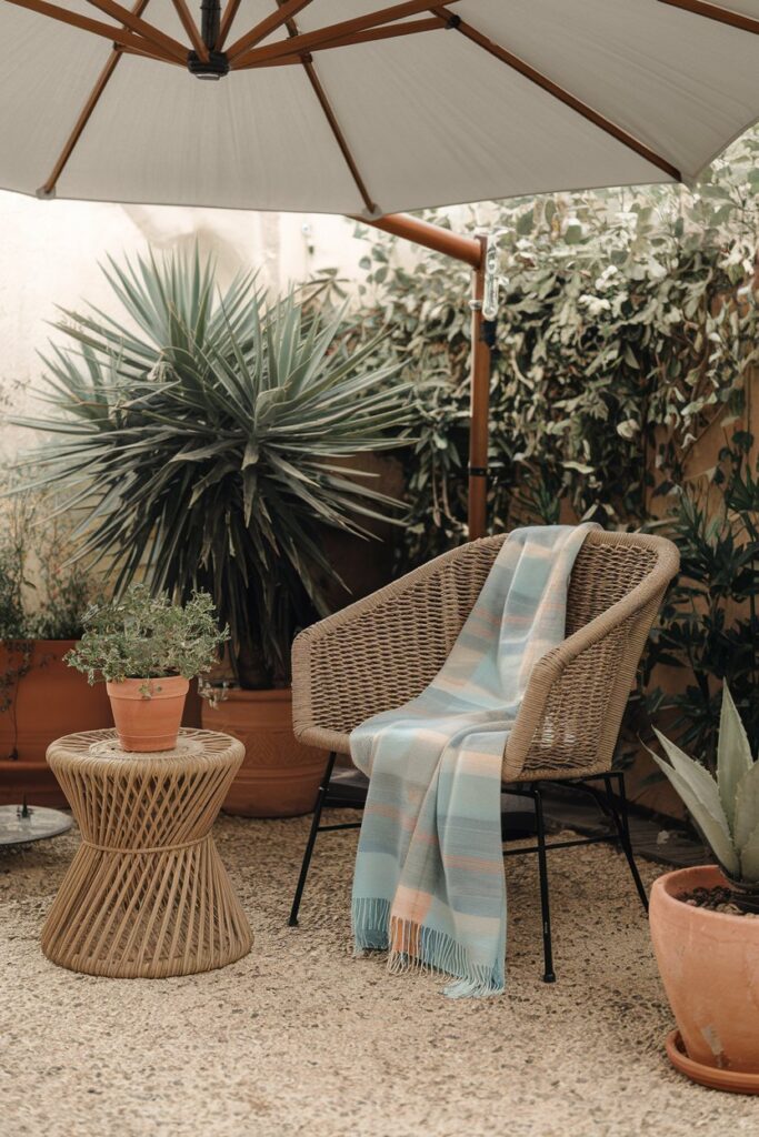 Cozy Corner Ideas: Outdoor Patio Cozy Corner