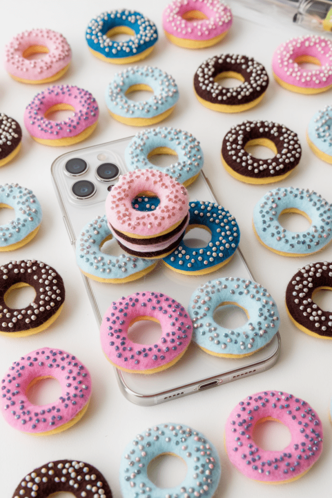 Kawaii Diy Craft Ideas: Felt Donut Phone Case