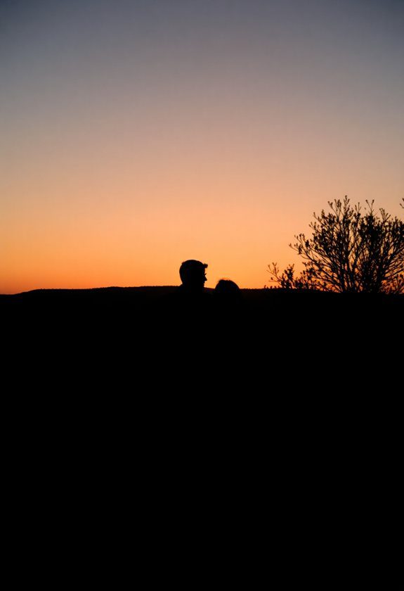 Valentine's Mini Session Ideas: Romantic Sunset Sessions