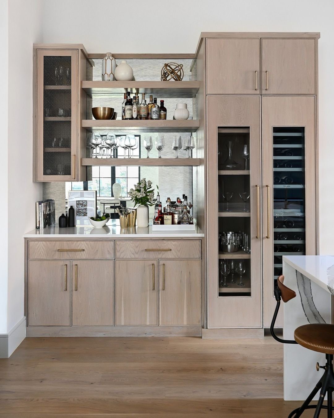 26 Jaw-Dropping Dry Bar Walls for 2025 21 Scandinavian Simplicity