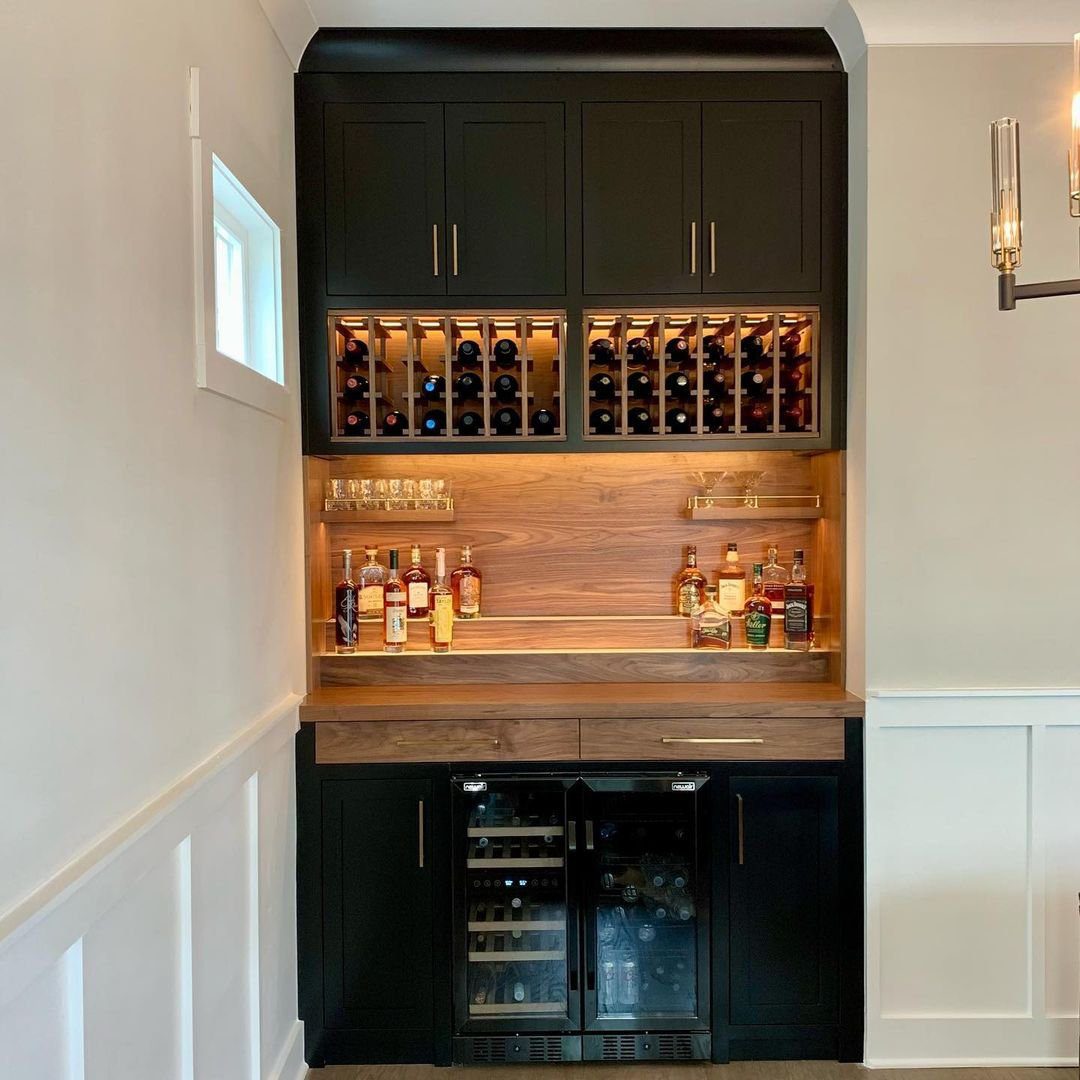 26 Jaw-Dropping Dry Bar Walls for 2025 3 Bold Contrast Brilliance