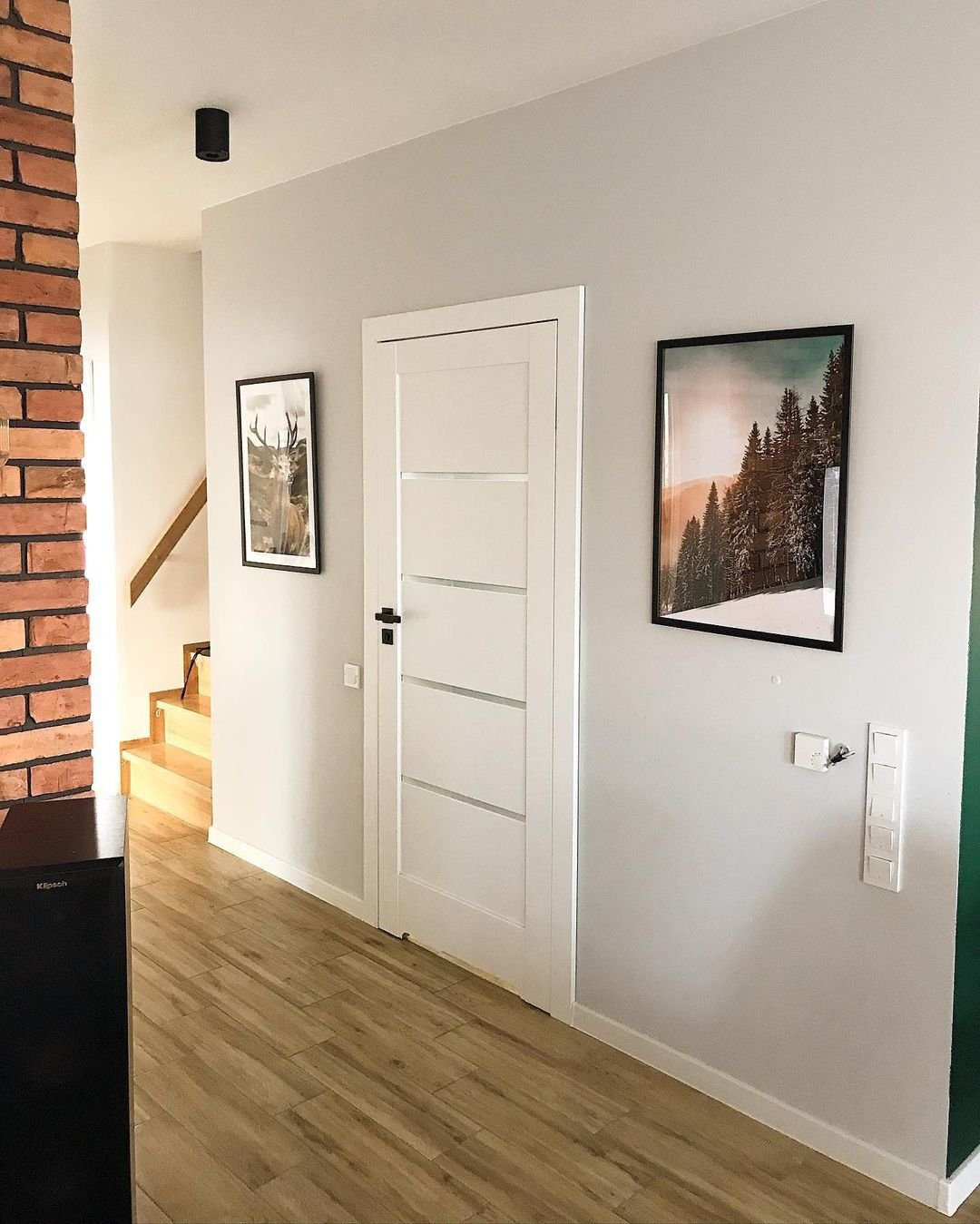 Rustic Meets Modern in Transitional Harmony