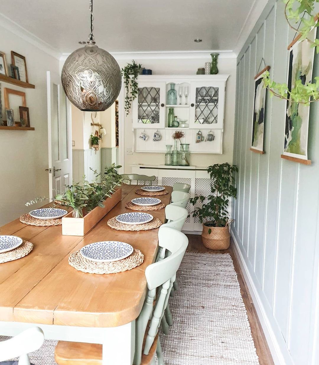 Botanical Dining with Artisanal Flair