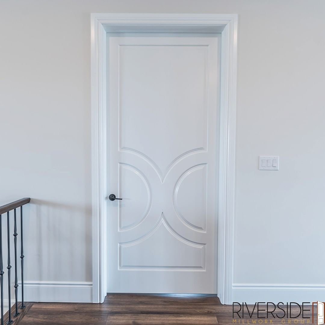 Artistic Elegance in Simplicity