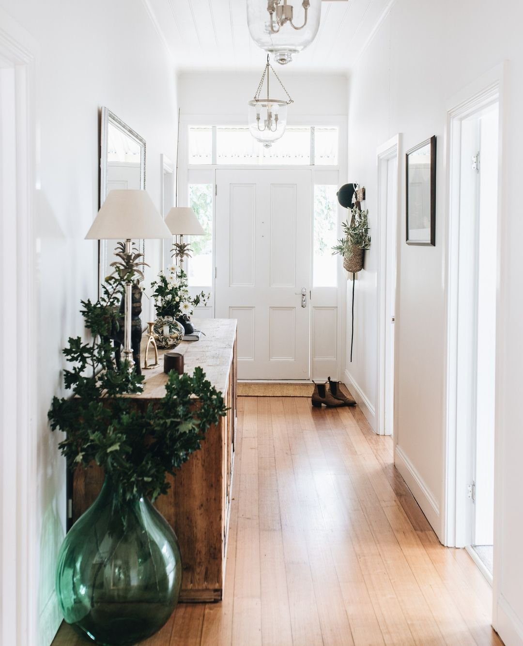 Bright and Welcoming Elegance
