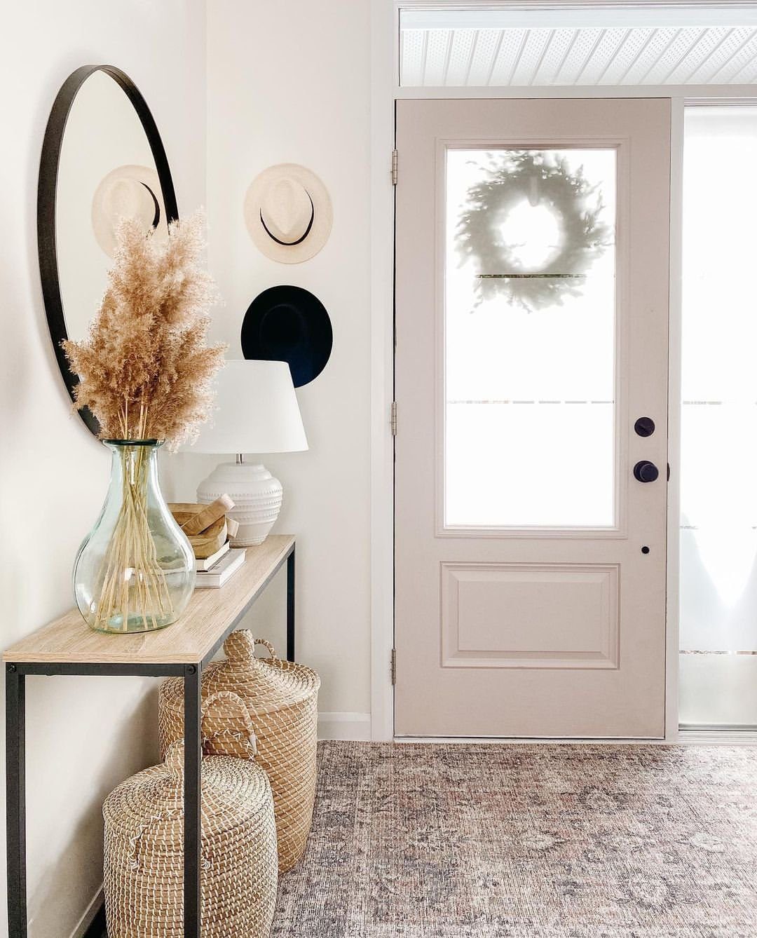 Light and Airy Welcome