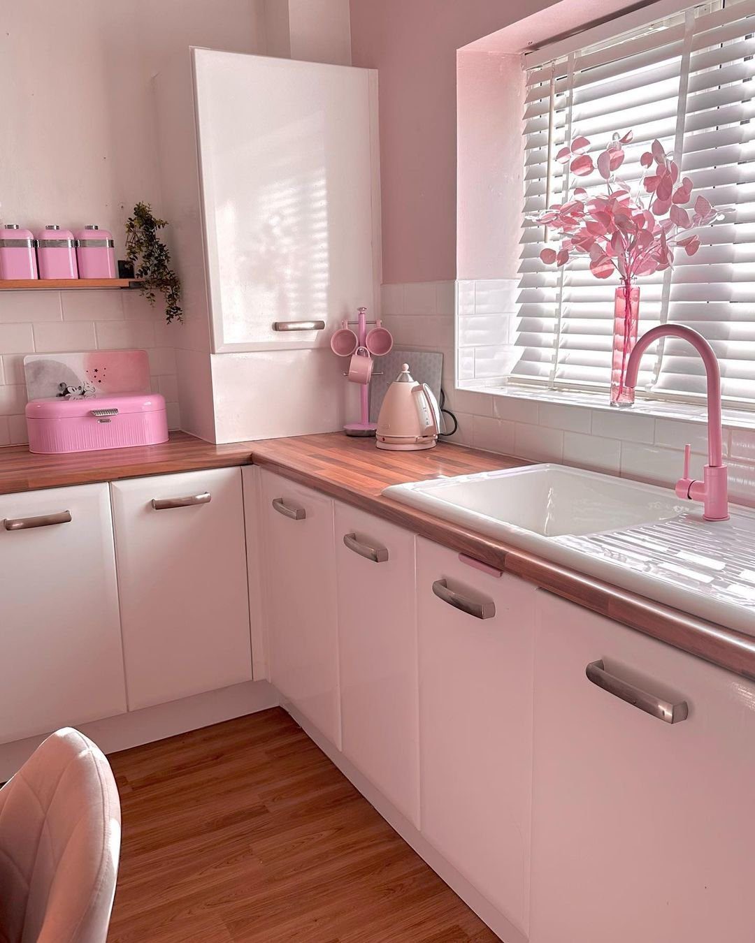 Stunning Pink Kitchens That Will Blow Your Mind in 2025 18 Soft Serenity with Roseate Accents