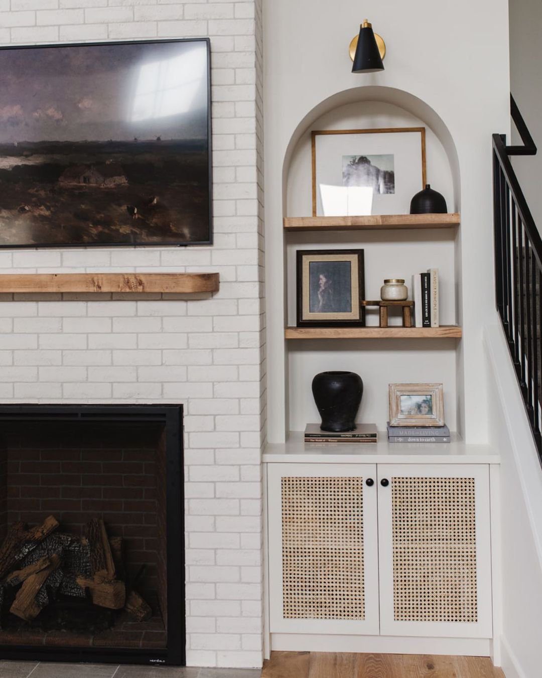 Minimalist Nook and Textured Cabinet