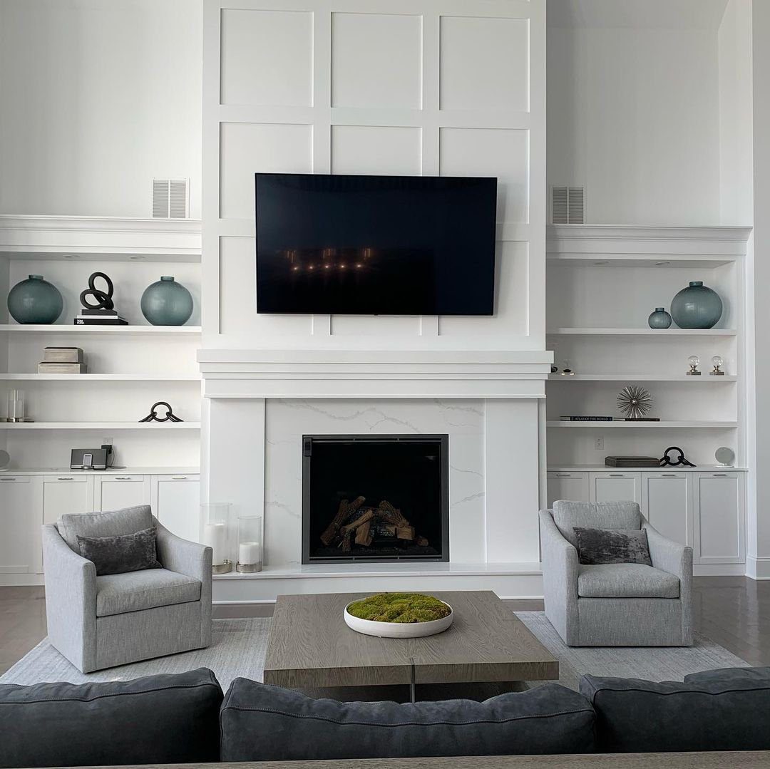 Crisp White Symmetry