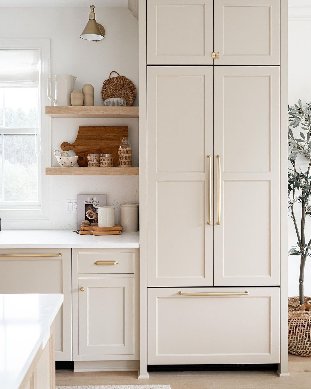 Stunning Partial Overlay Cabinet Ideas for 2025 12 Minimalist Elegance
