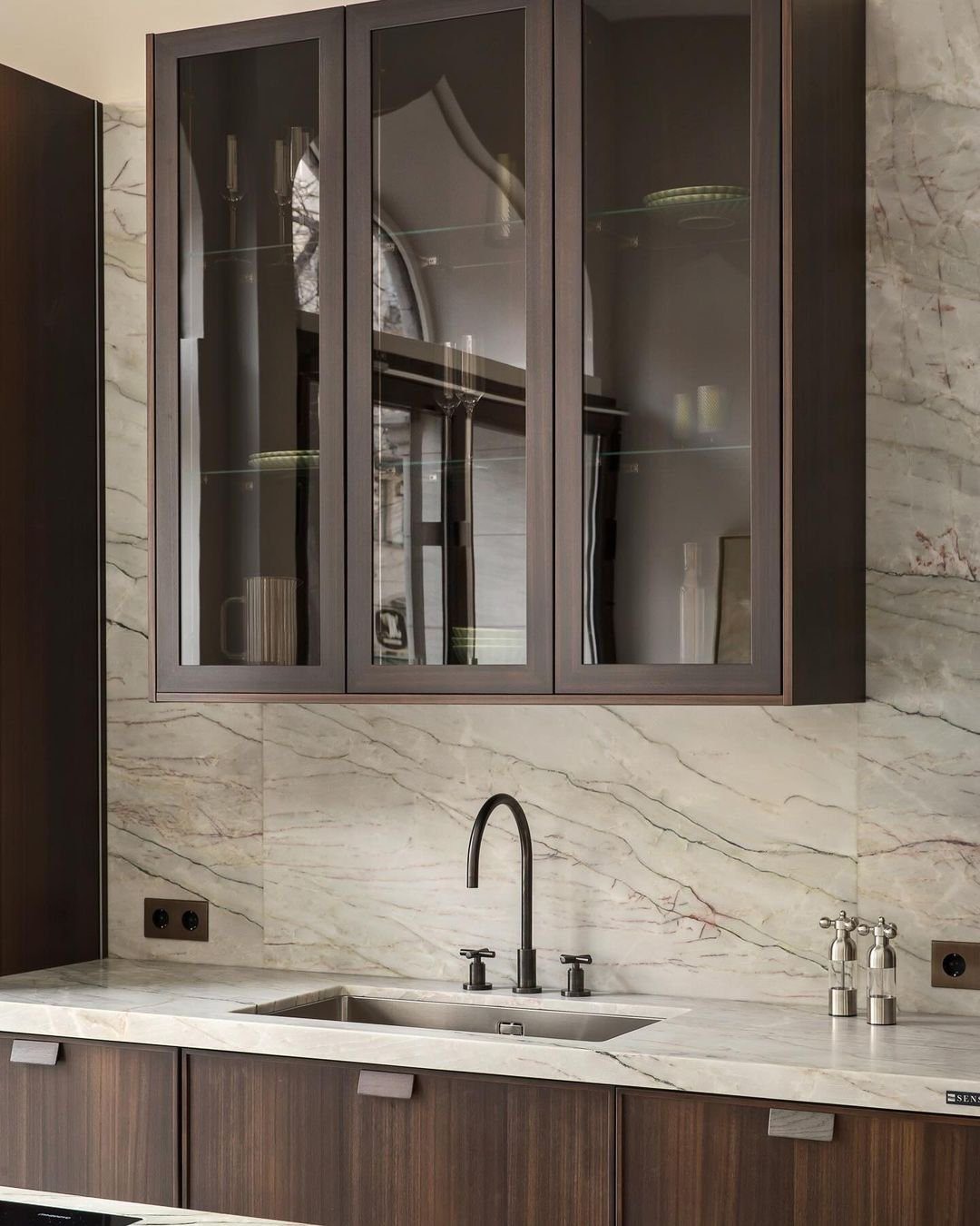 Stunning Partial Overlay Cabinet Ideas for 2025 32 Sophisticated Display