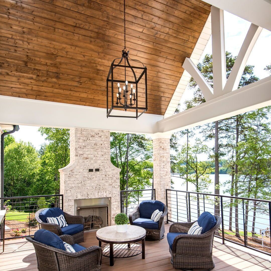 30 Jaw-Dropping Cathedral Ceiling Designs for 2025 18 Open-Air Lounge with Cathedral Ceiling