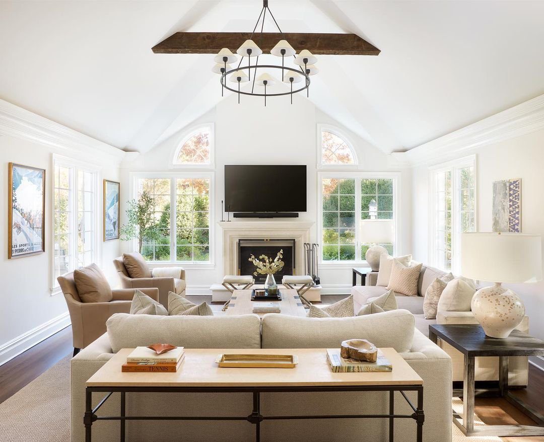 30 Jaw-Dropping Cathedral Ceiling Designs for 2025 23 Spacious Living Room with High Cathedral Ceiling