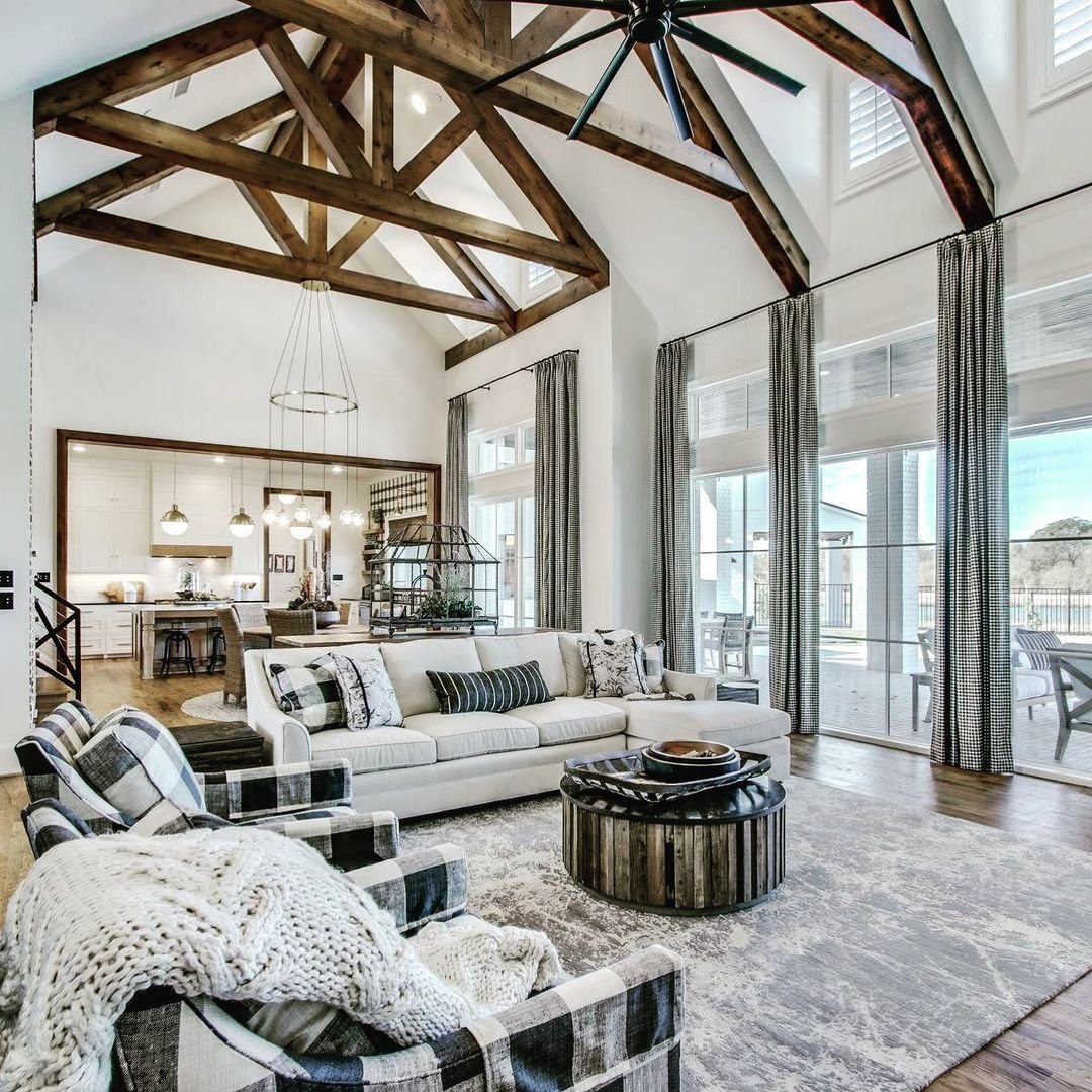 30 Jaw-Dropping Cathedral Ceiling Designs for 2025 7 Cathedral Ceiling with Rustic Industrial Decor