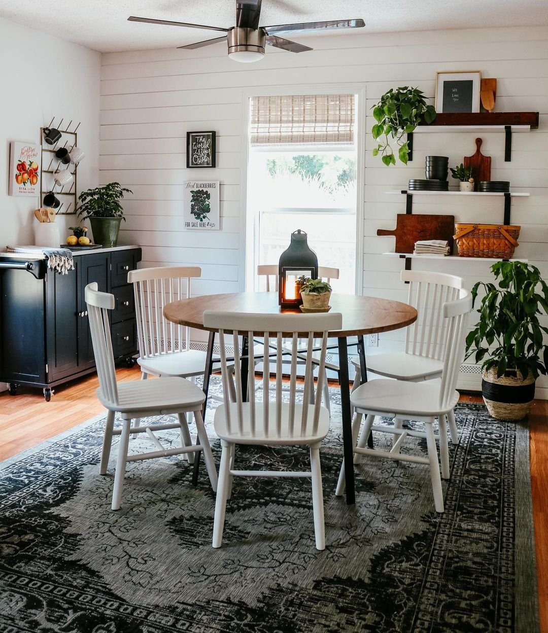 35 Stunning Round Table Decor Ideas for 2025 23 Homely Chic