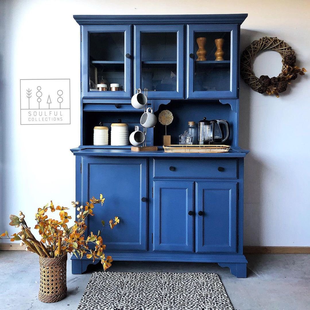 31 Jaw-Dropping China Cabinet Transformations for 2025 14 Bold Blue Coffee Bar
