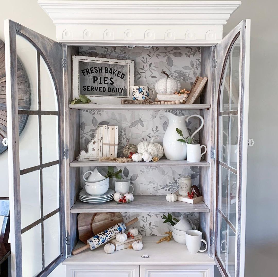 31 Jaw-Dropping China Cabinet Transformations for 2025 26 Farmhouse Kitchen Charm