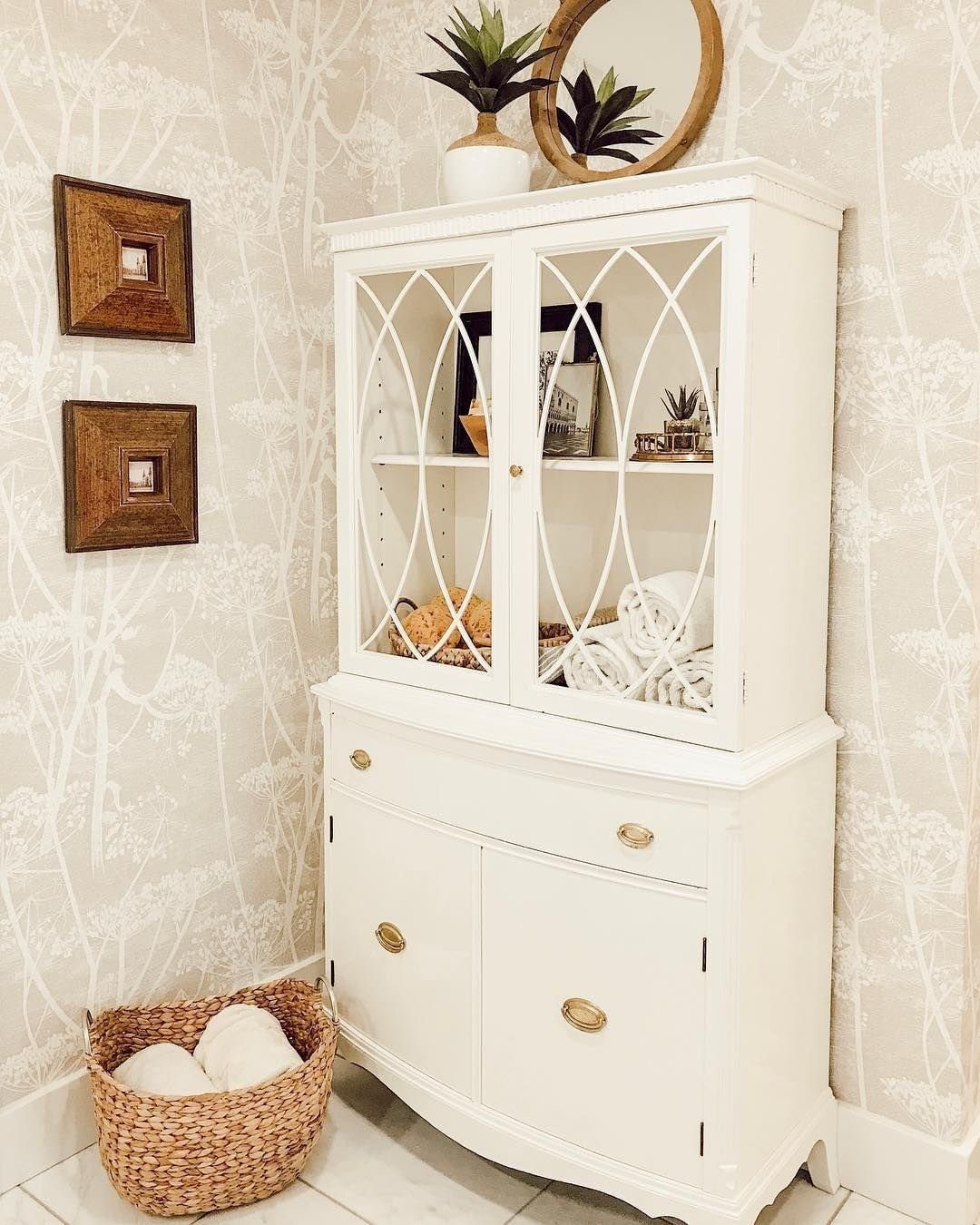 31 Jaw-Dropping China Cabinet Transformations for 2025 28 Contemporary Country Cabinet
