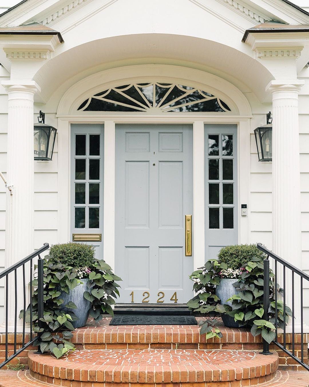 Refined Garden Gateway