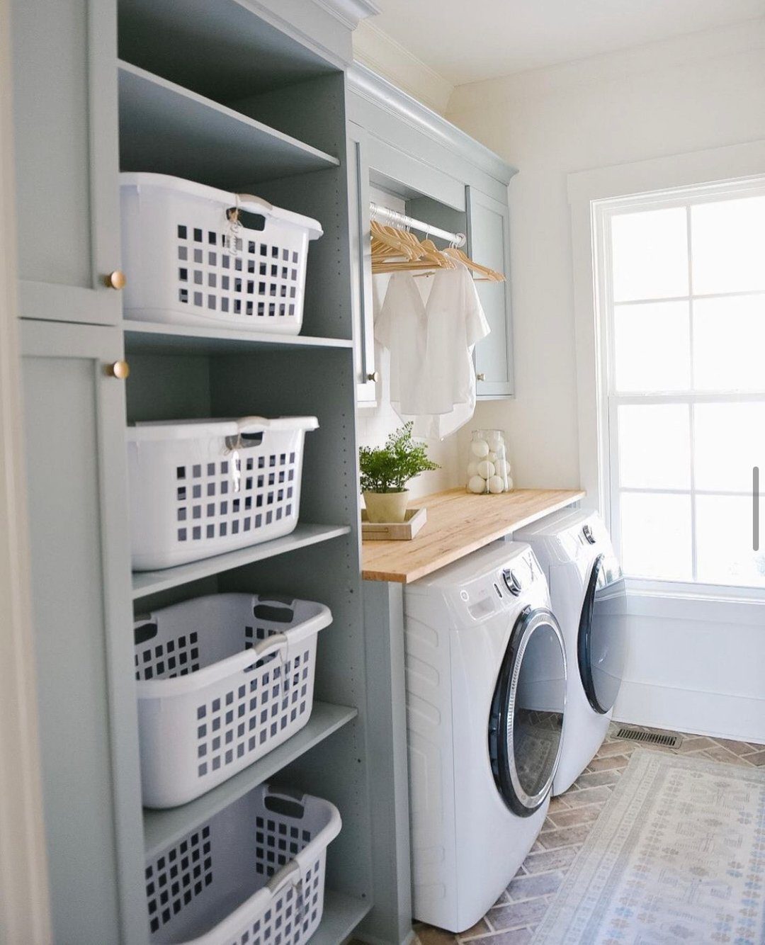 Stunning Laundry Baskets That Transform Spaces in 2025 9 Streamlined Laundry Storage Solution
