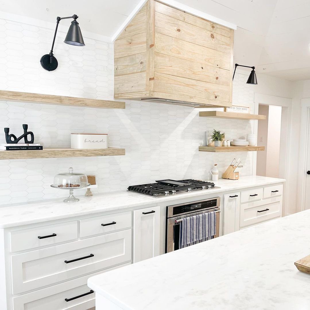  Light and Airy with Natural Wood