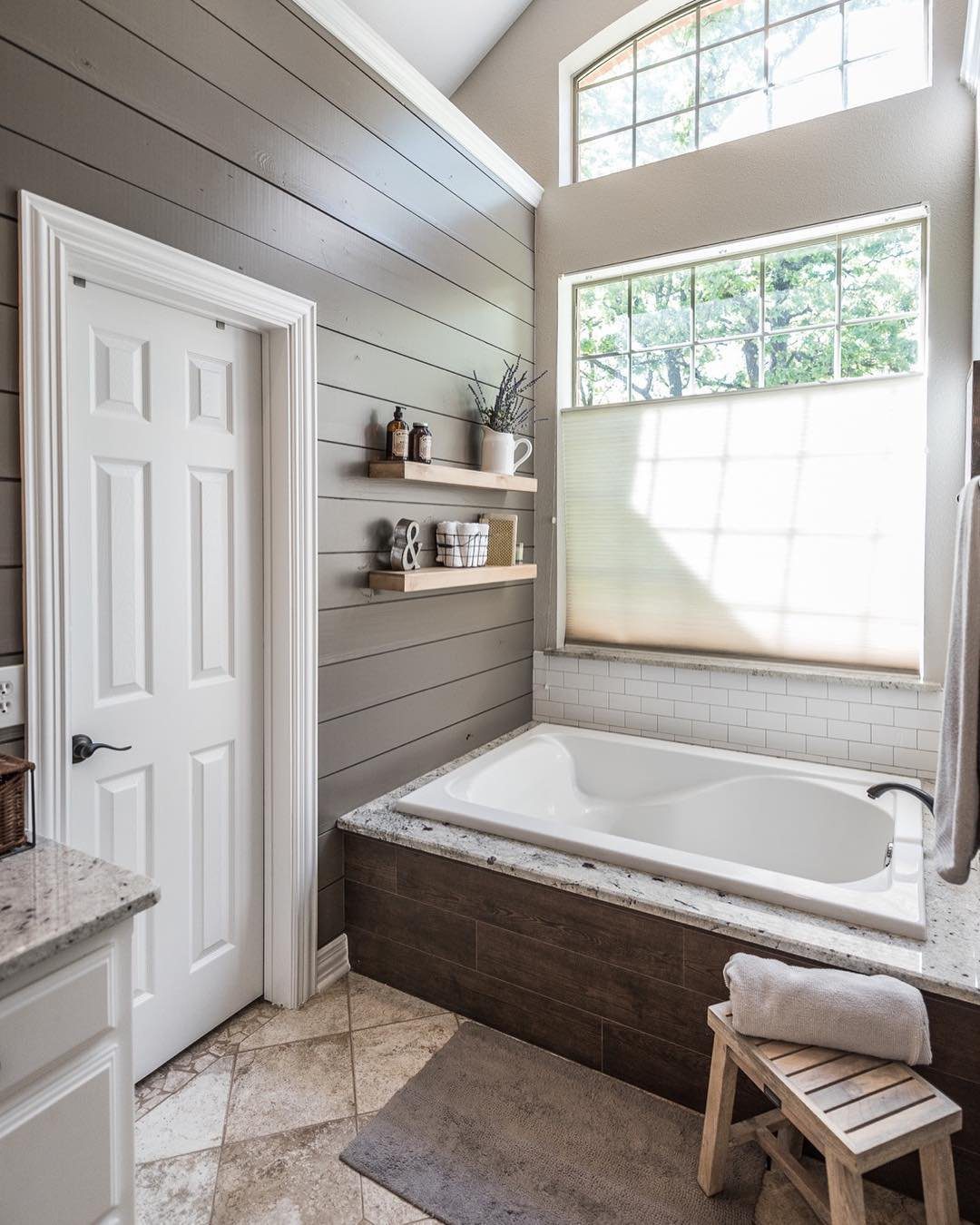 20 Jaw-Dropping Grey Shiplap Ideas for 2025 9 Rustic Bathroom with Grey Shiplap and Built-In Tub
