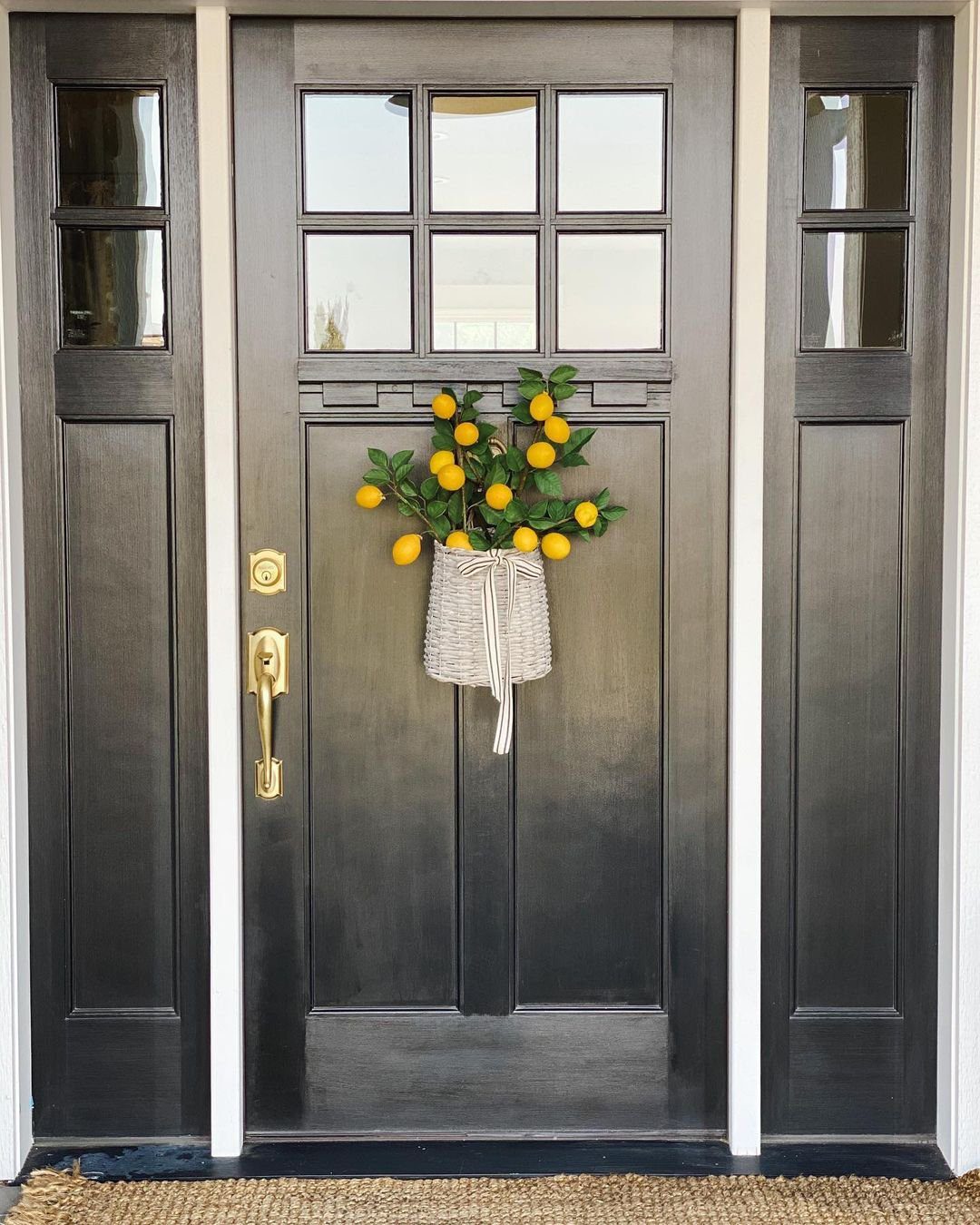 25 Stunning Door Baskets That'll Make Jaws Drop in 2025 24 Fresh Lemon Door Basket