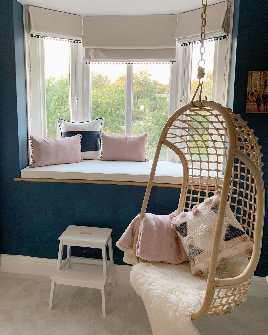 Jaw-Dropping Egg Chairs That'll Transform Your Home 2025 15 Charming Bay Window Egg Chair Spot
