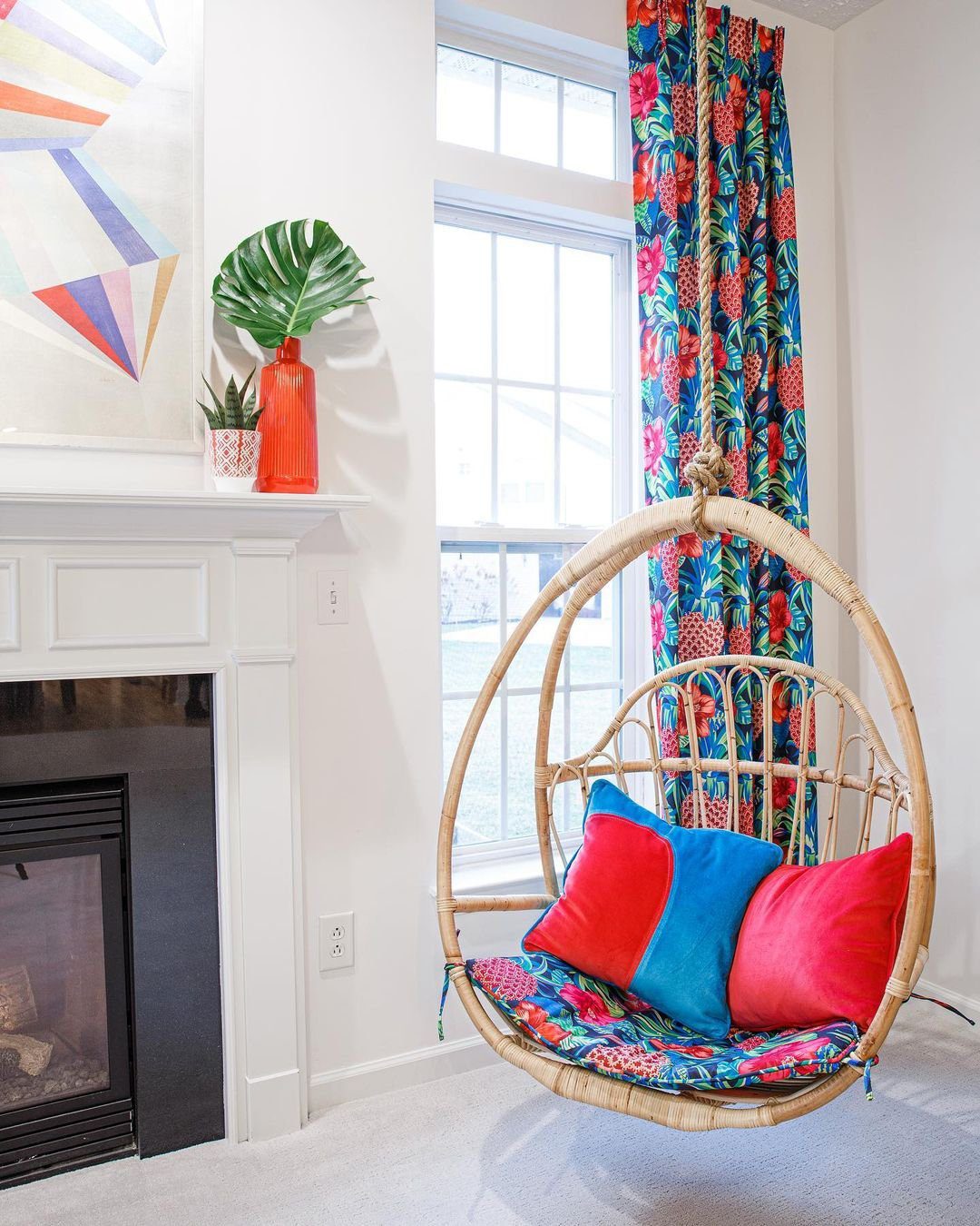 Jaw-Dropping Egg Chairs That'll Transform Your Home 2025 17 Vibrant Tropical Egg Chair Corner