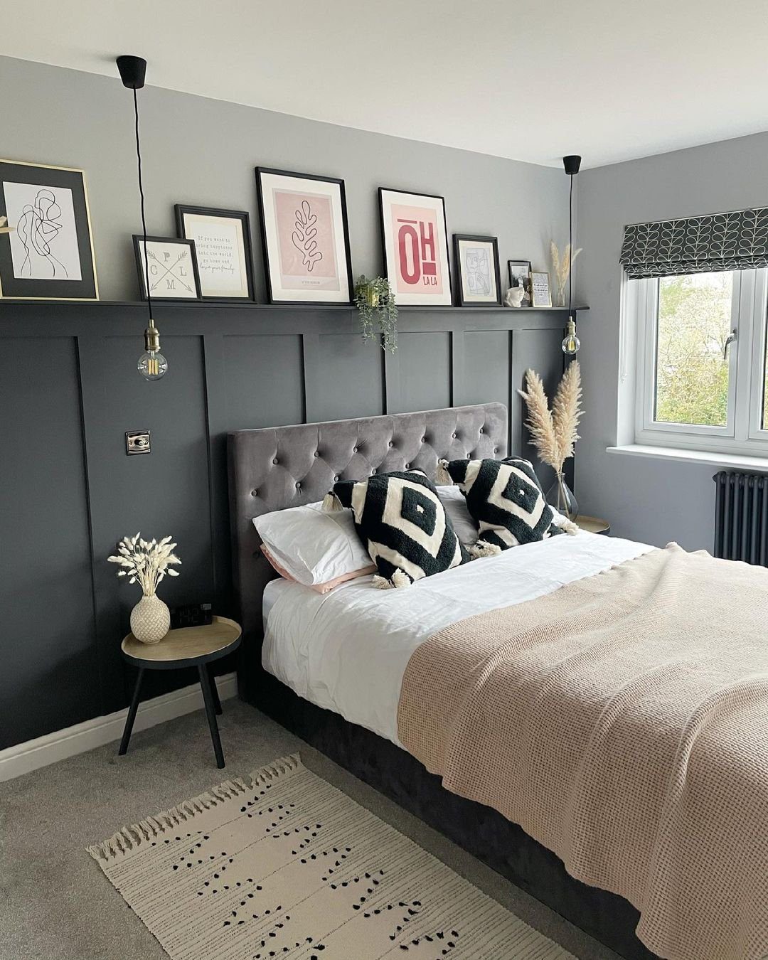 Stunning Picture Ledge Ideas That Wow in 2025! 25 Modern Bedroom with Monochrome Picture Ledge Display