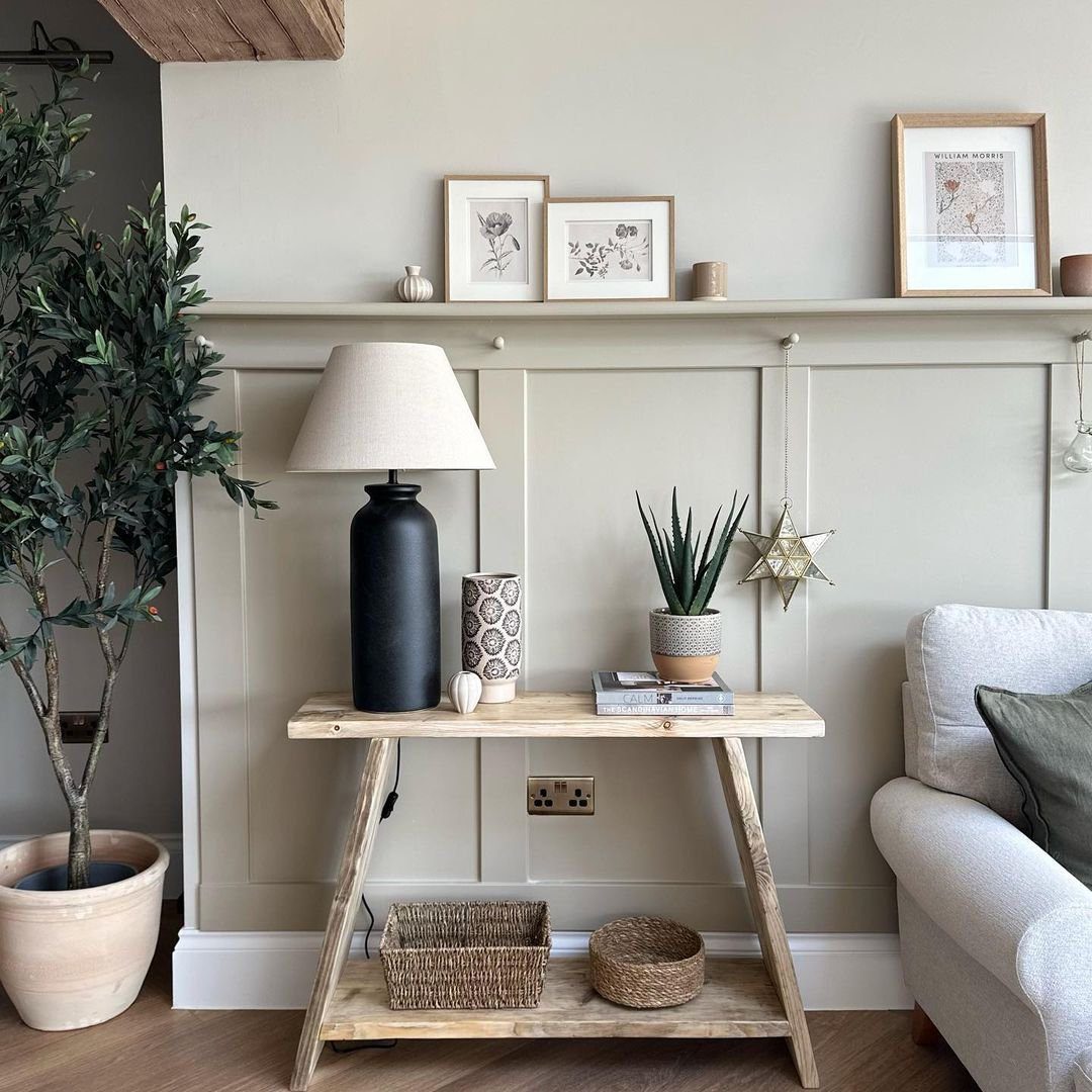 25 Jaw-Dropping Console Lamp Ideas for 2025 14 Rustic Modern with Functional Lighting