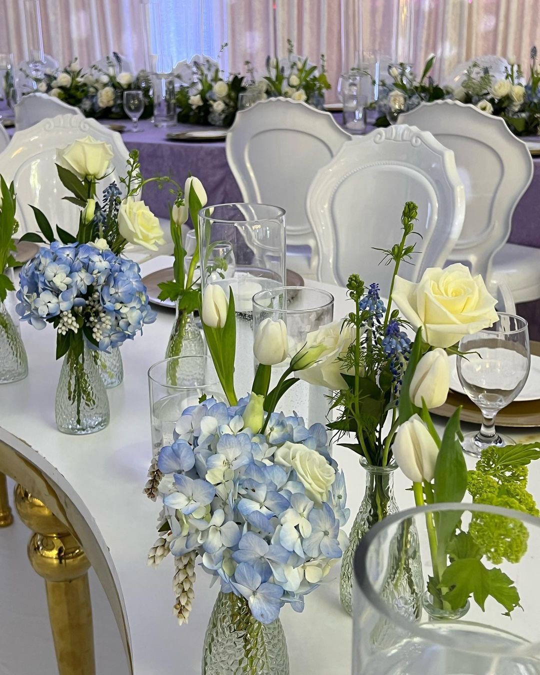 Stunning Blue Centerpieces That Will Blow Your Mind 2025 25 Elegant Blue and White Miniature Centerpieces