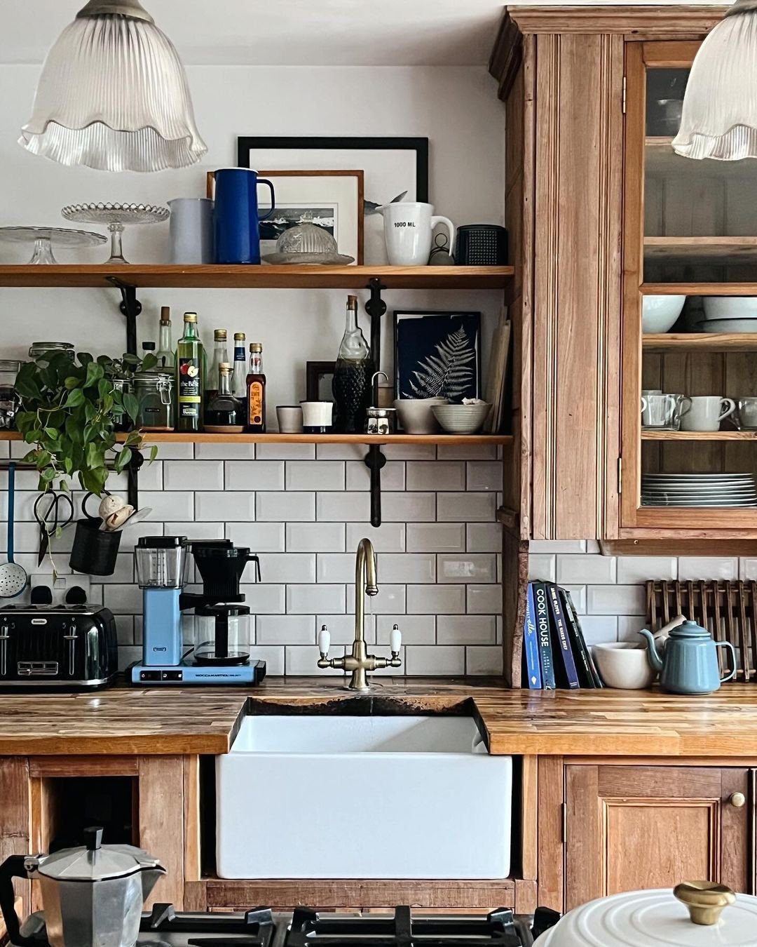 20 Mind-Blowing Pantry-Free Kitchen Hacks for 2025 7 Invest in Over-the-Sink Storage