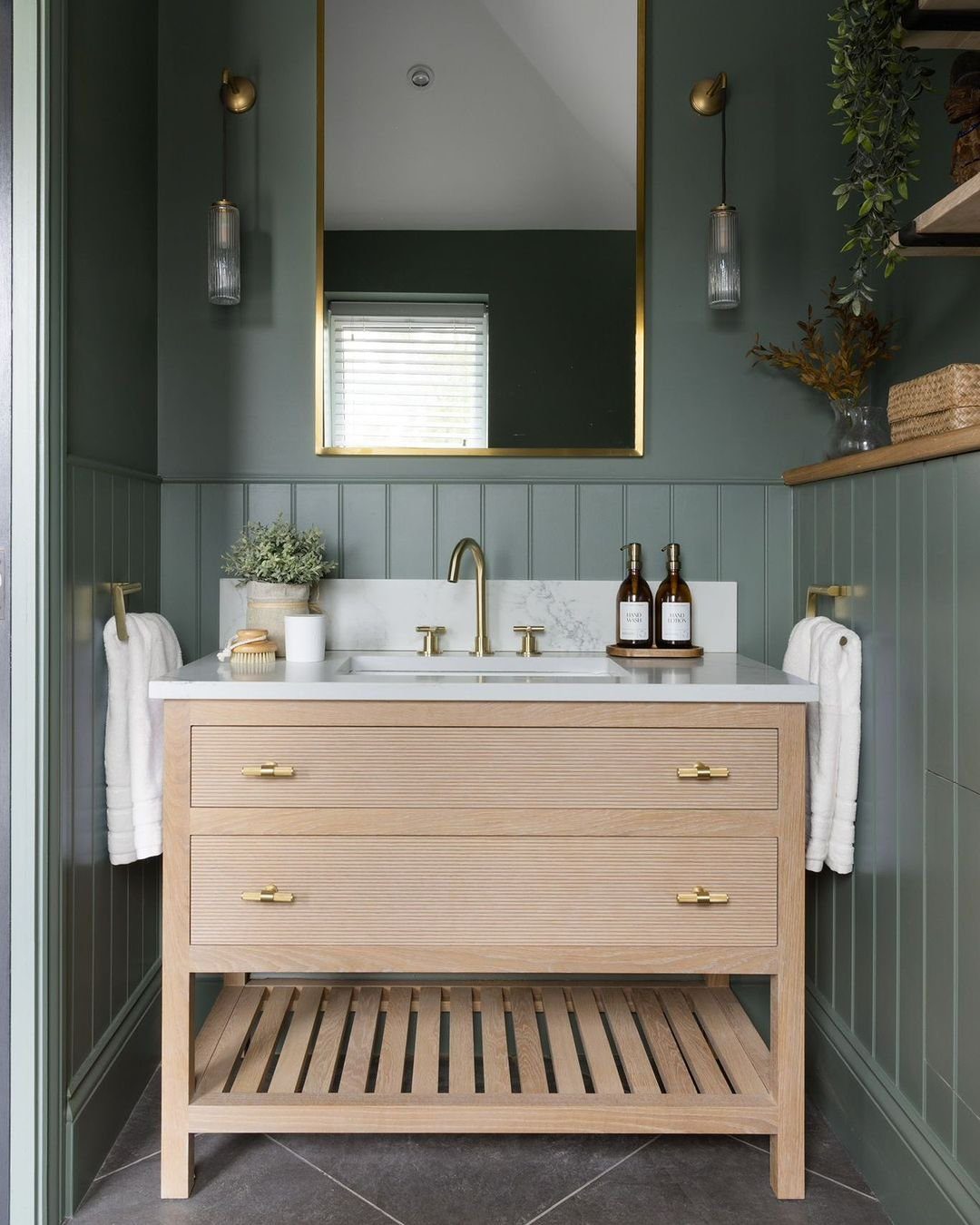 Stunning Bathroom Ideas You Can't Miss in 2025 25 word image 39958 26