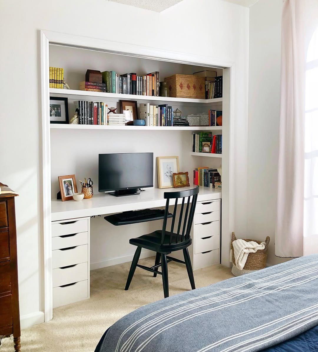 Closet Office With Smart Built-Ins