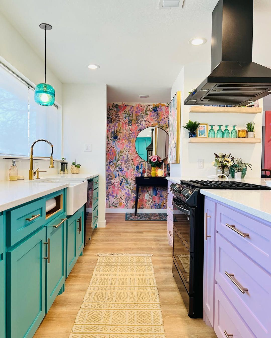 Bold Turquoise And Lavender Pairing
