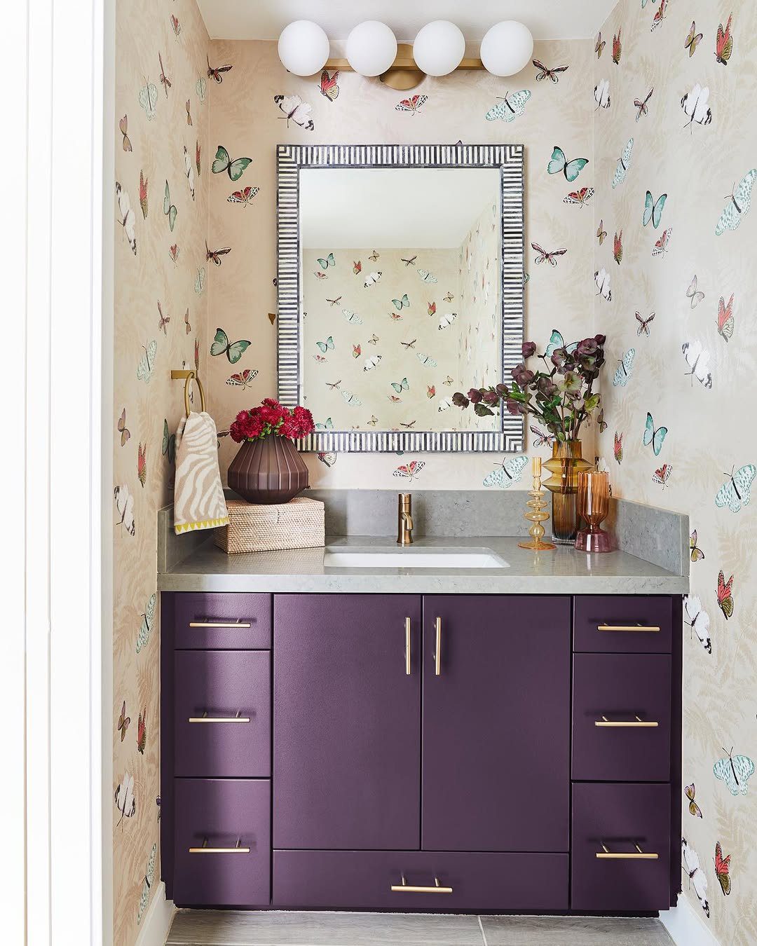 Jaw-Dropping Purple Bathroom Trends for 2025 10 Whimsical Elegance With Bold Purple