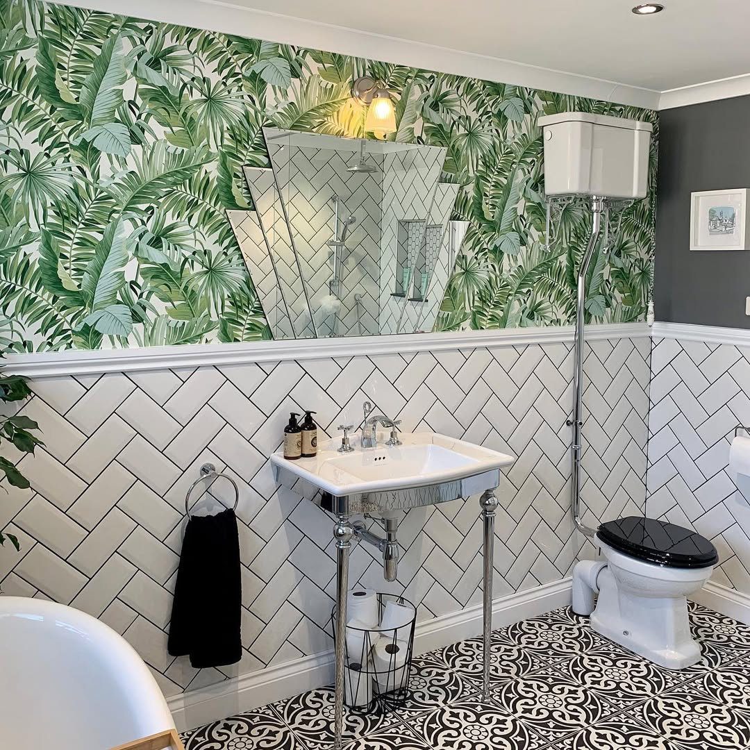 25 Chic And Glamorous Art Deco Bathroom Ideas You Should See 11 Tropical Flair Meets Deco Lines
