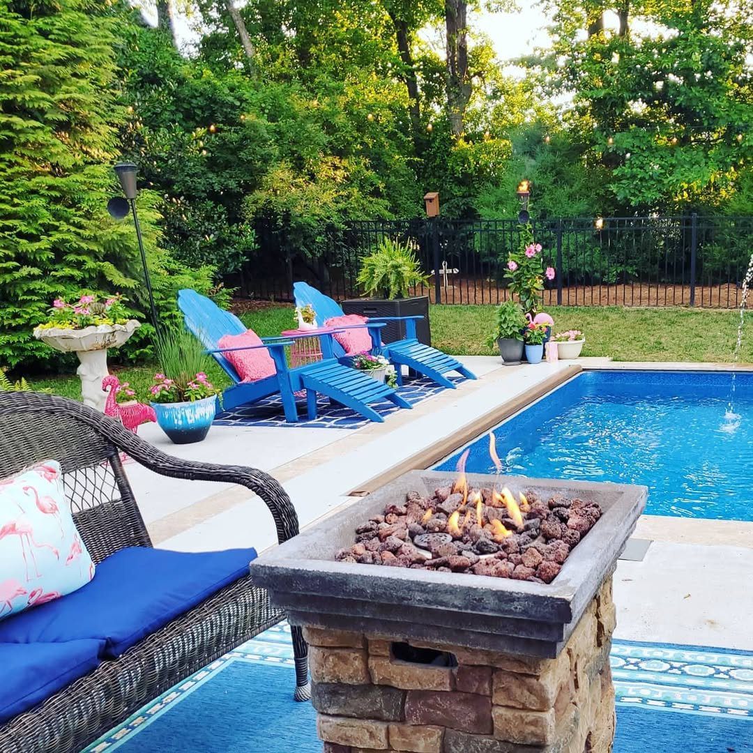 25 Jaw-Dropping Coastal Pool Decor Ideas for 2025 10 Vibrant Colors For A Playful Poolside