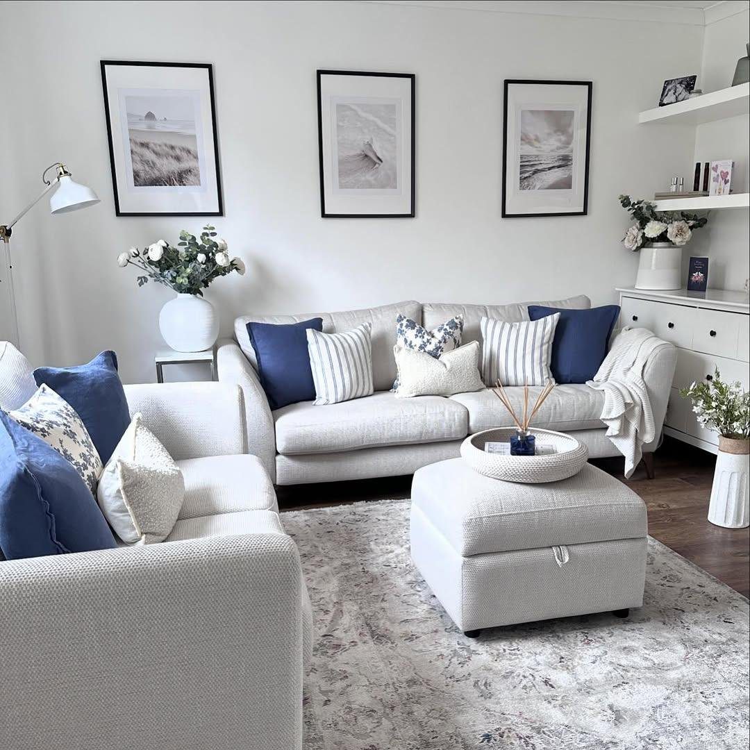 Jaw-Dropping Blue-Grey Living Rooms for 2025! 14 Light And Airy In Blue And Grey