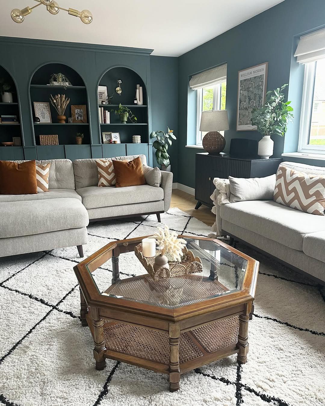 Jaw-Dropping Blue-Grey Living Rooms for 2025! 21 Cozy Sophistication In Blue And Grey