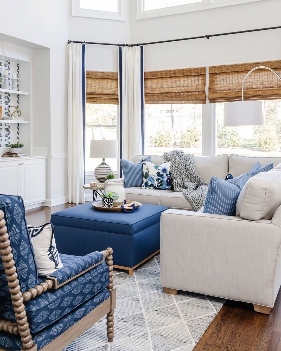 Jaw-Dropping Blue-Grey Living Rooms for 2025! 4 Fresh And Inviting In Blue And Grey