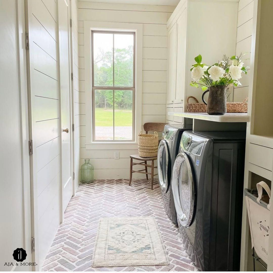 25 Dreamy Farmhouse Laundry Rooms for 2025 21 Bright Farmhouse Laundry With Rustic Charm