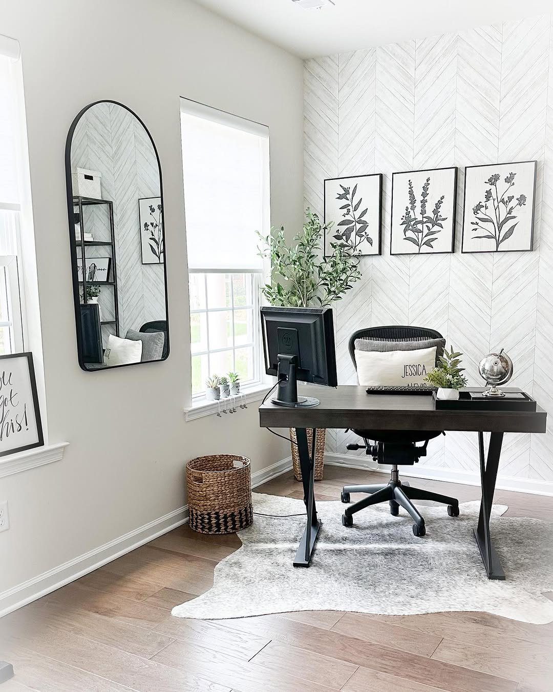 12. Modern Contrast With Natural Textures