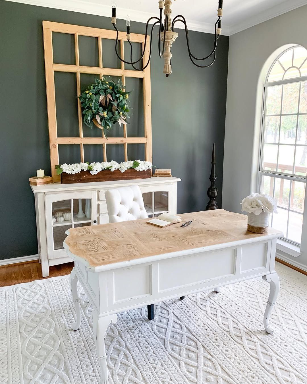 Elegant Contrast With Rustic Charm