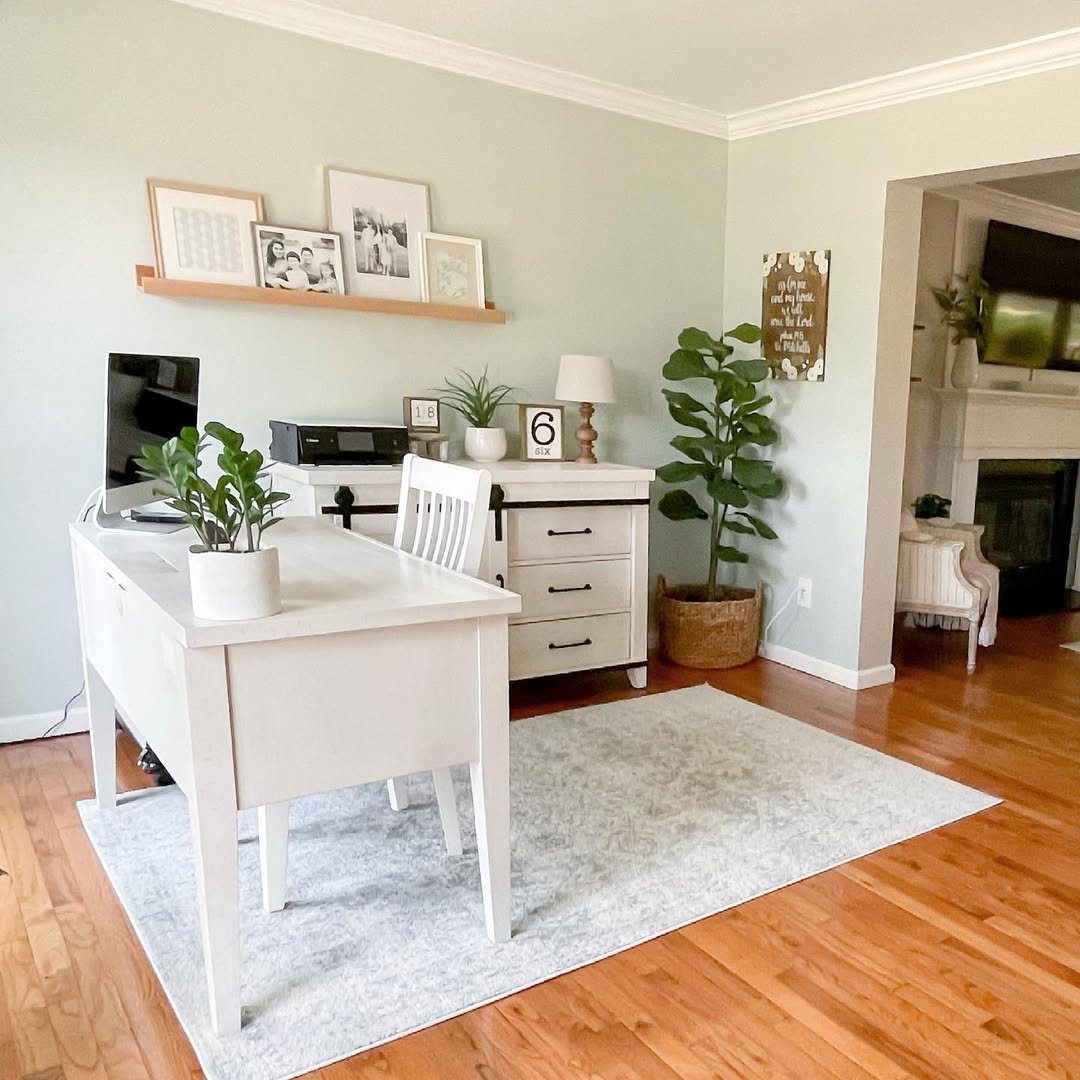 Light Tones And Natural Warmth