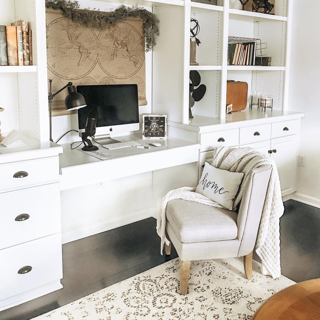 Soft Neutrals With Vintage Elegance