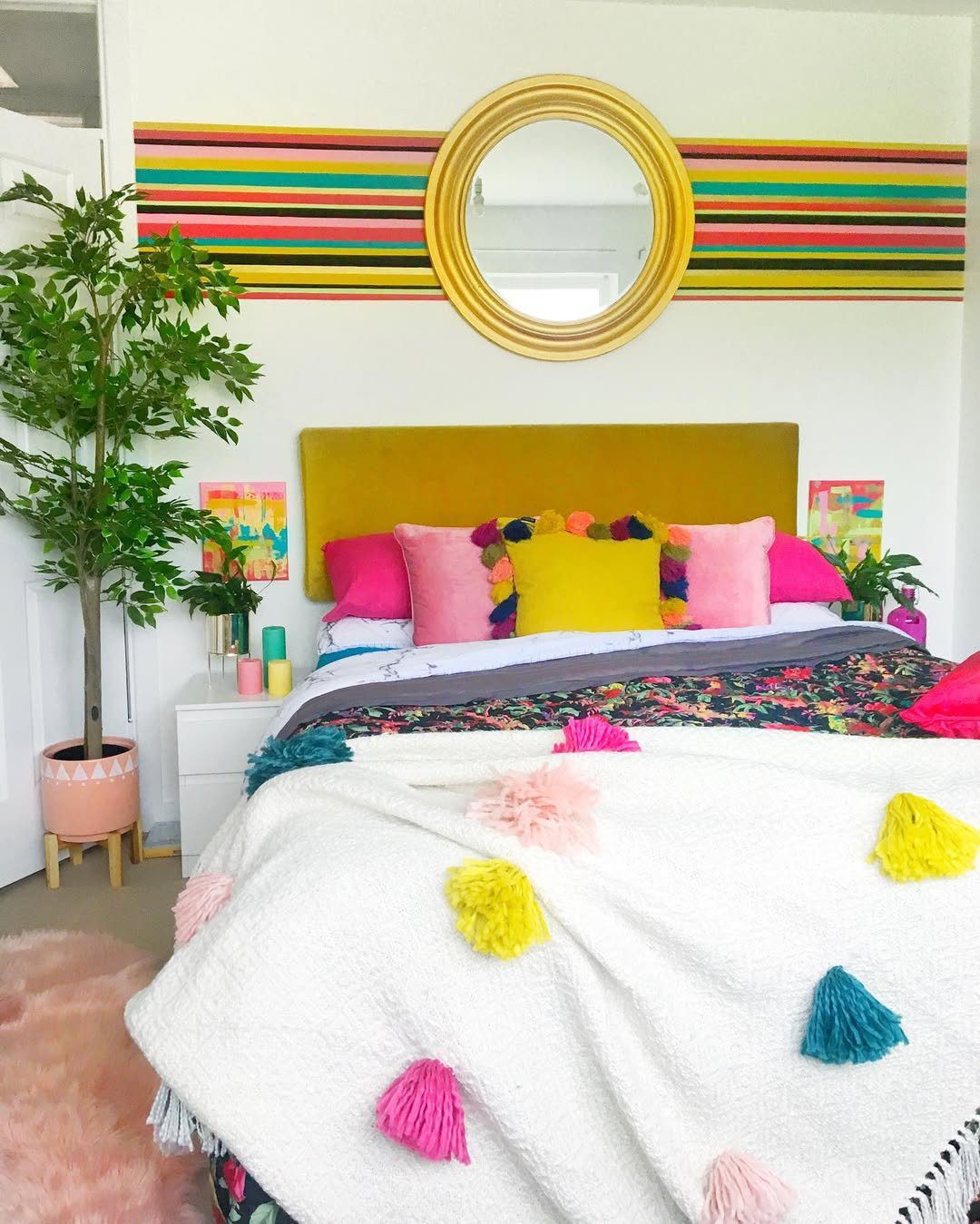 Jaw-Dropping Eclectic Bedrooms You Can't Miss (2025) 11 Bold Colors And Playful Textures