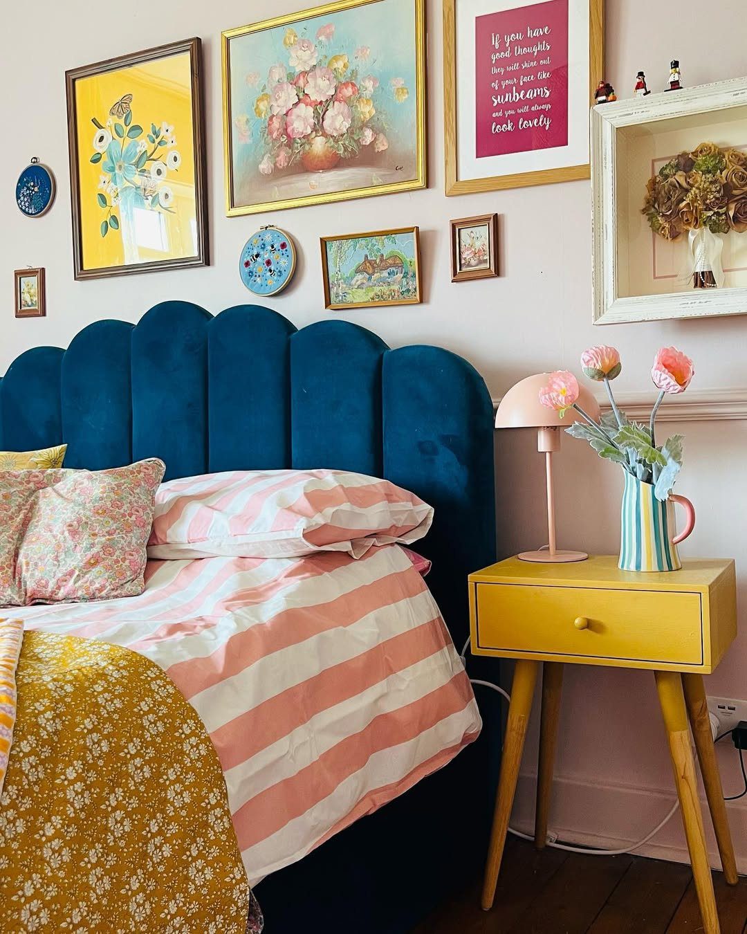 Jaw-Dropping Eclectic Bedrooms You Can't Miss (2025) 21 Playful Colors And Vintage Charm