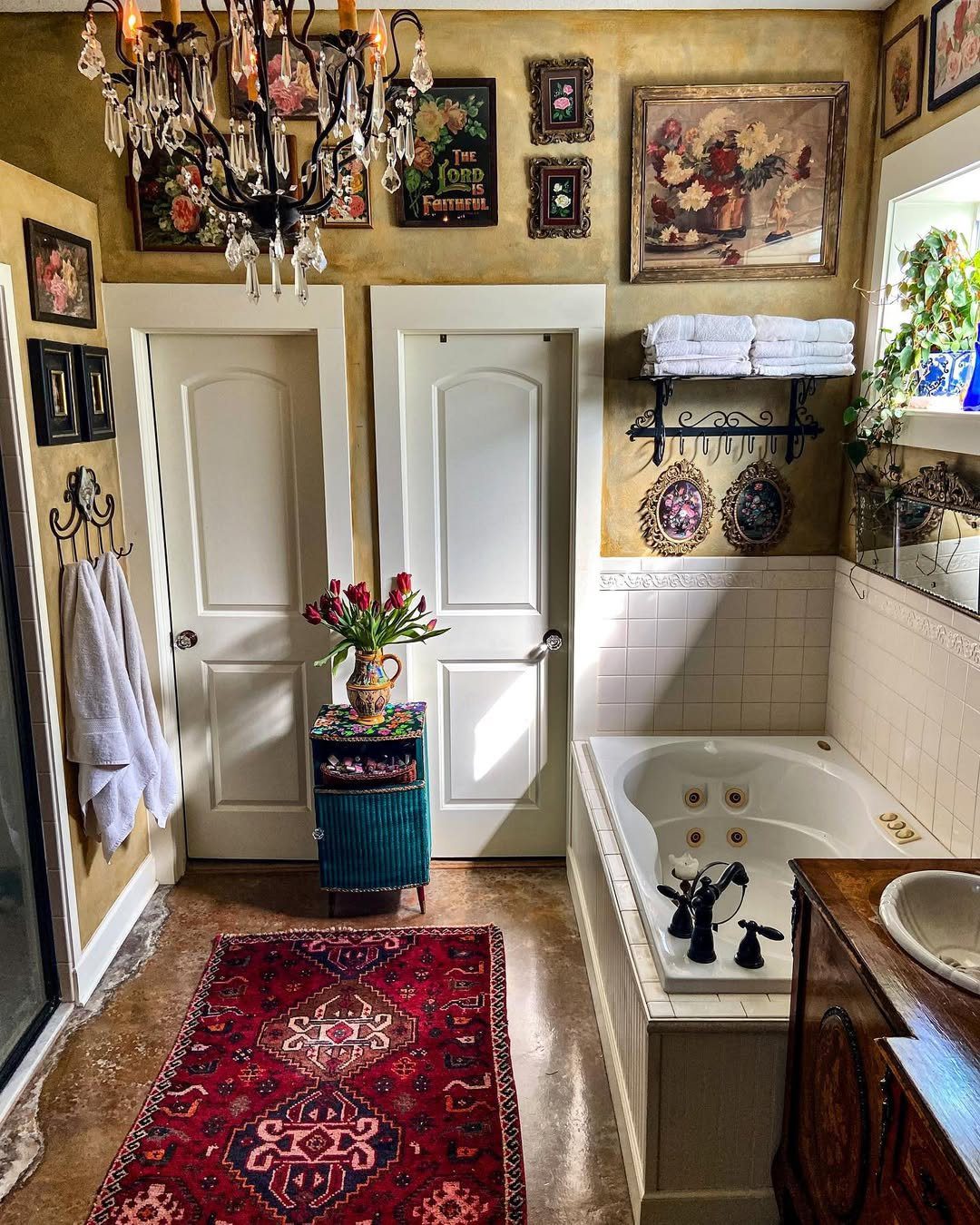 25 Mind-Blowing Eclectic Bathroom Designs for 2025 18 Old-World Elegance With Bohemian Charm